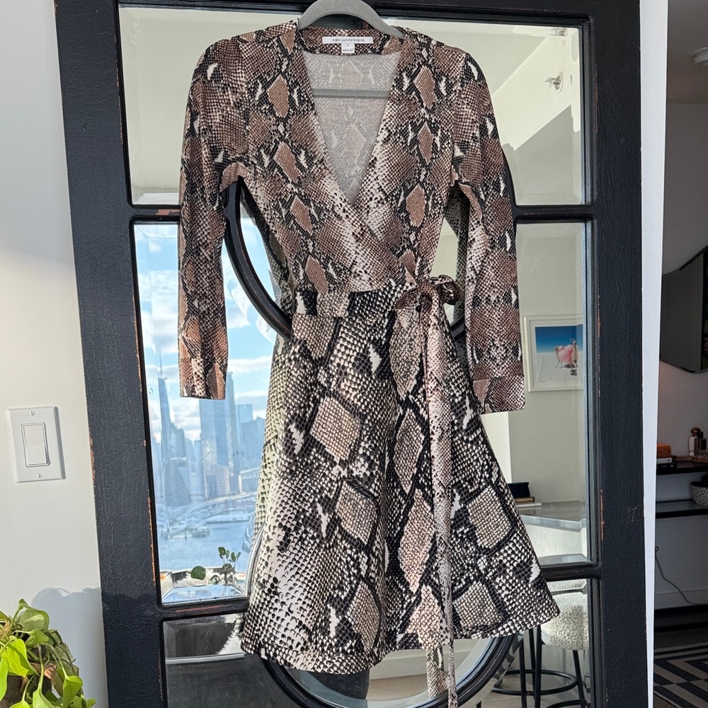 Diane Von Furstenberg Brown Patterned Dress